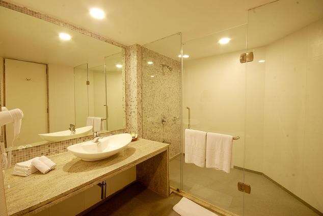 Seasons Rajkot Hotel Kamer foto